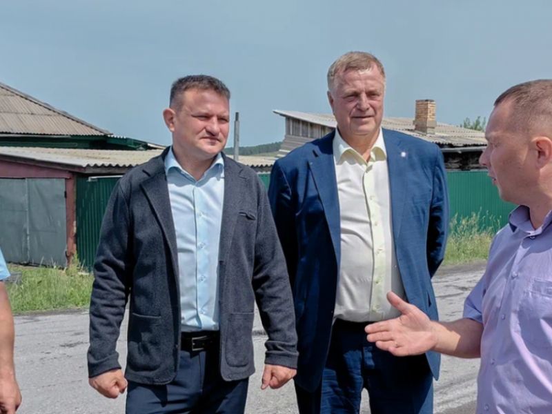 Власть и общественники вместе повышают эффективность контроля за благоустройством города